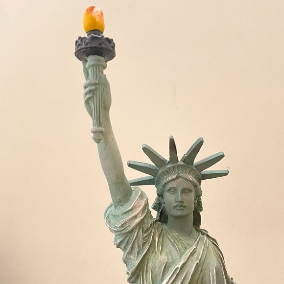 Vanmark Collection, Blue Hats of Bravery LIMITED EDITION & RARE Liberty For All - Picture 13 of 16